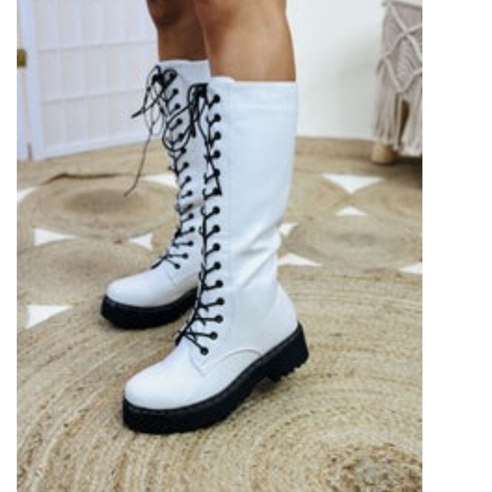 Refresh mid calf boot